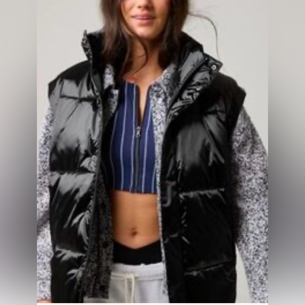 NWT!! Offline by Aerie Shiny Black Women's Puffer Vest Size XXL